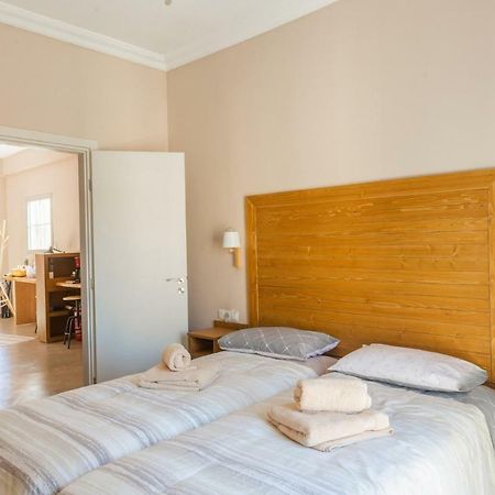 100M2 Luxury Apartment In The Heart Of Athens - Living Stone Emerald Екстериор снимка