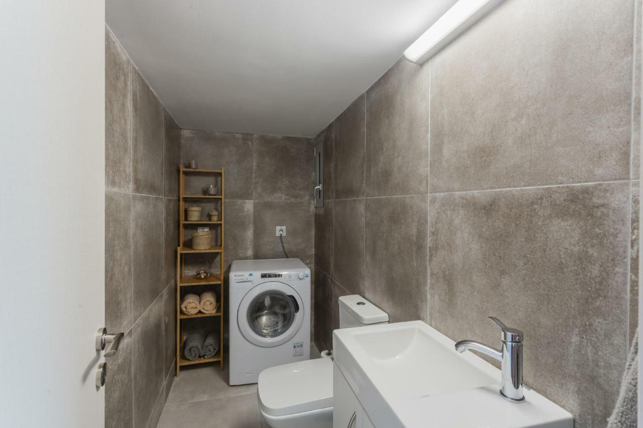 100M2 Luxury Apartment In The Heart Of Athens - Living Stone Emerald Екстериор снимка