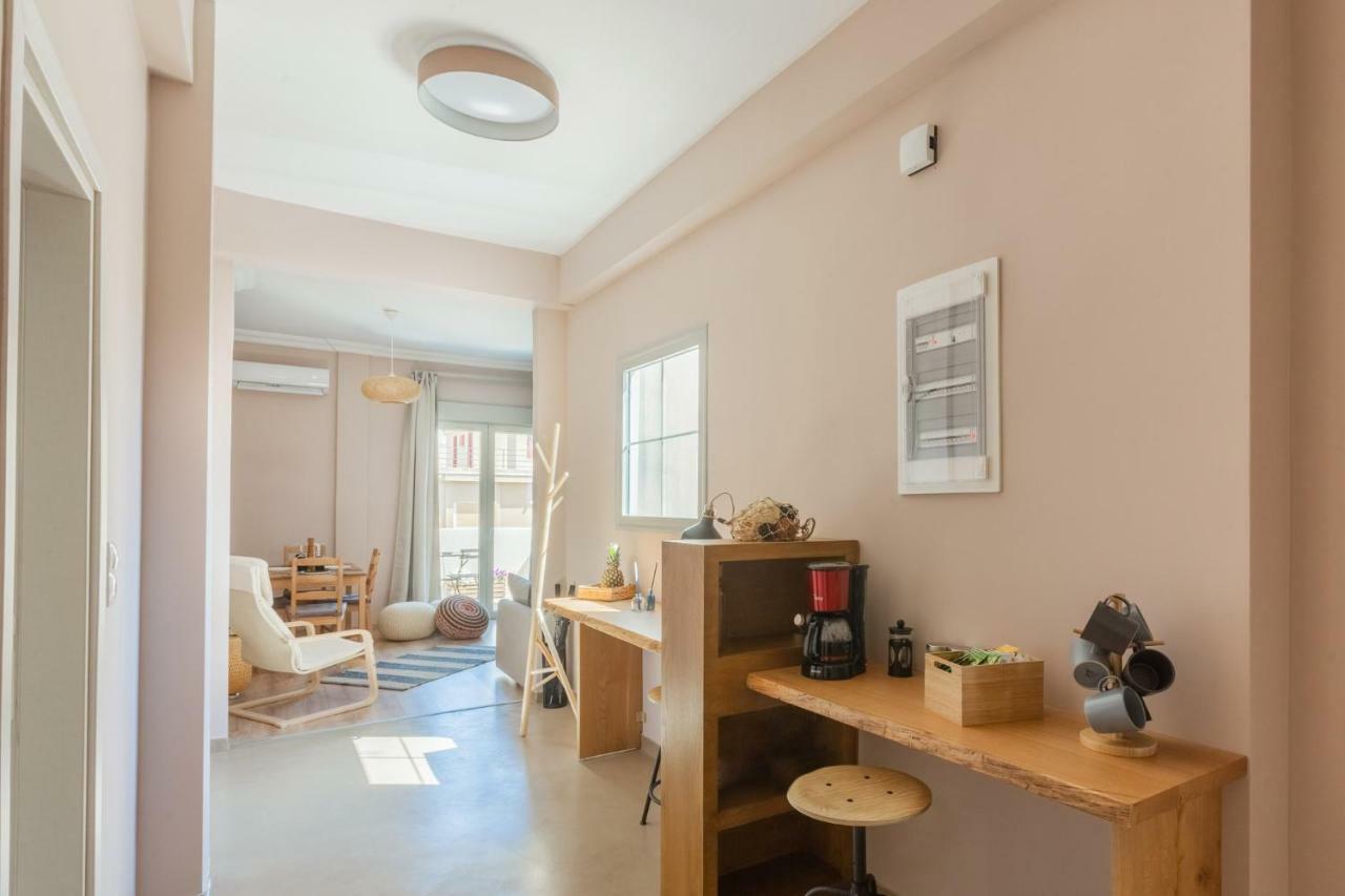 100M2 Luxury Apartment In The Heart Of Athens - Living Stone Emerald Екстериор снимка